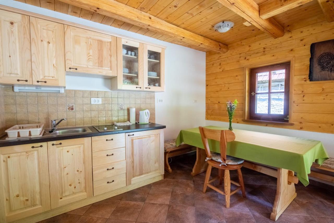 Cottages Kravanja Трента Екстер'єр фото