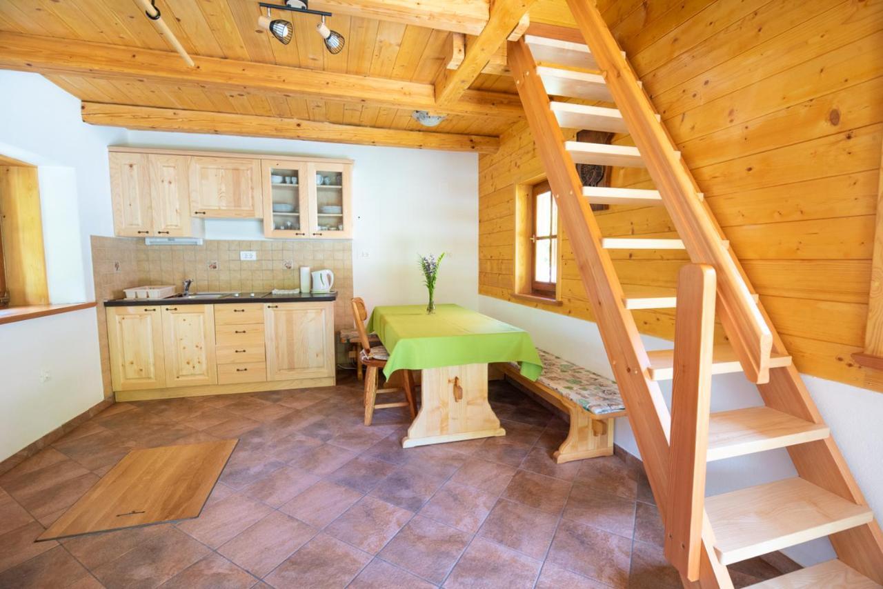 Cottages Kravanja Трента Екстер'єр фото